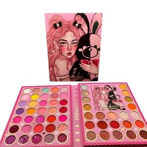 Kevin & coco  60-Color Eyeshadow & Face Palette